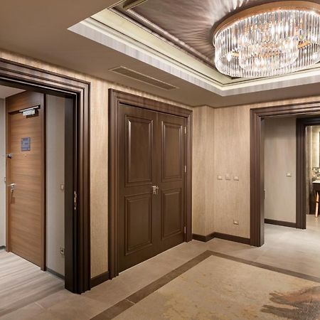 Limak Skopje Luxury Hotel Kültér fotó Interior of a suite